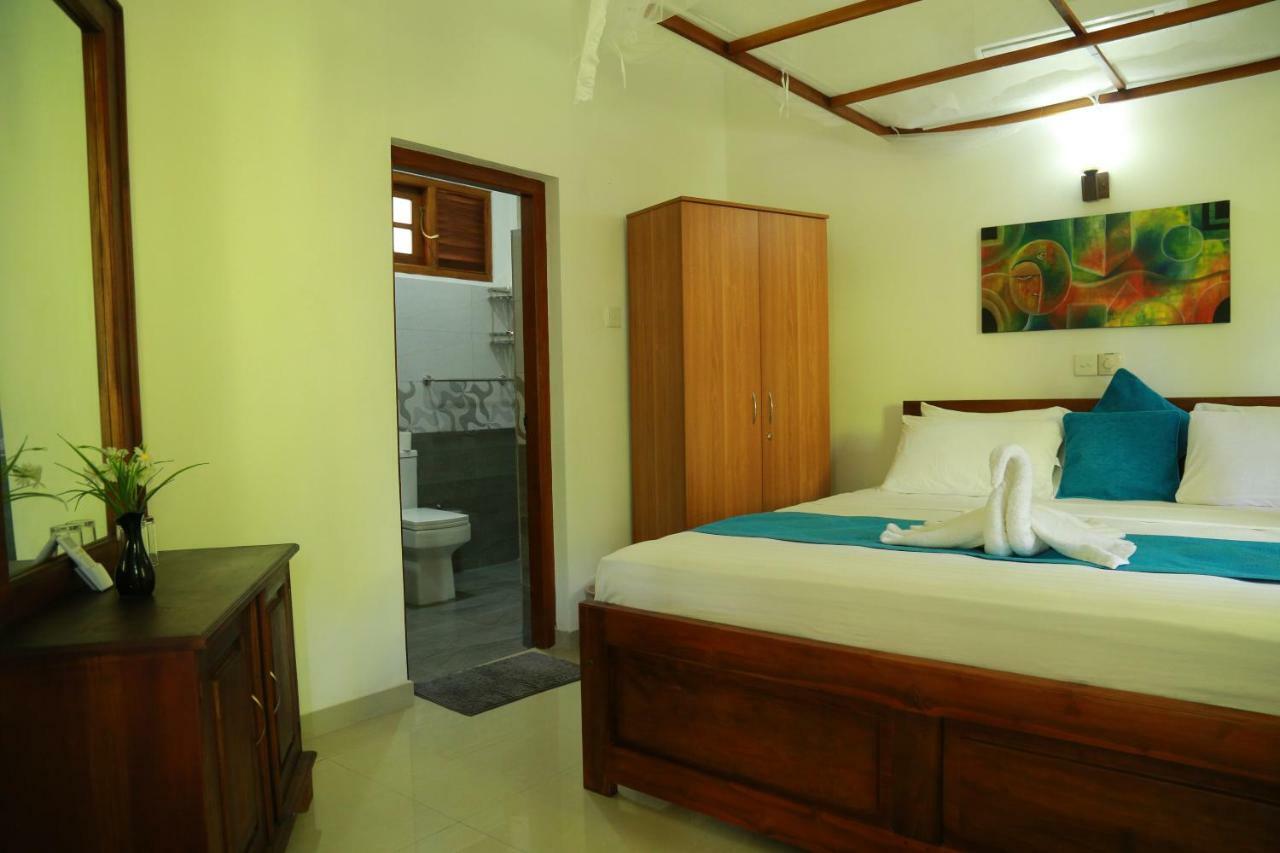 Residence Chanty Hikkaduwa Ngoại thất bức ảnh