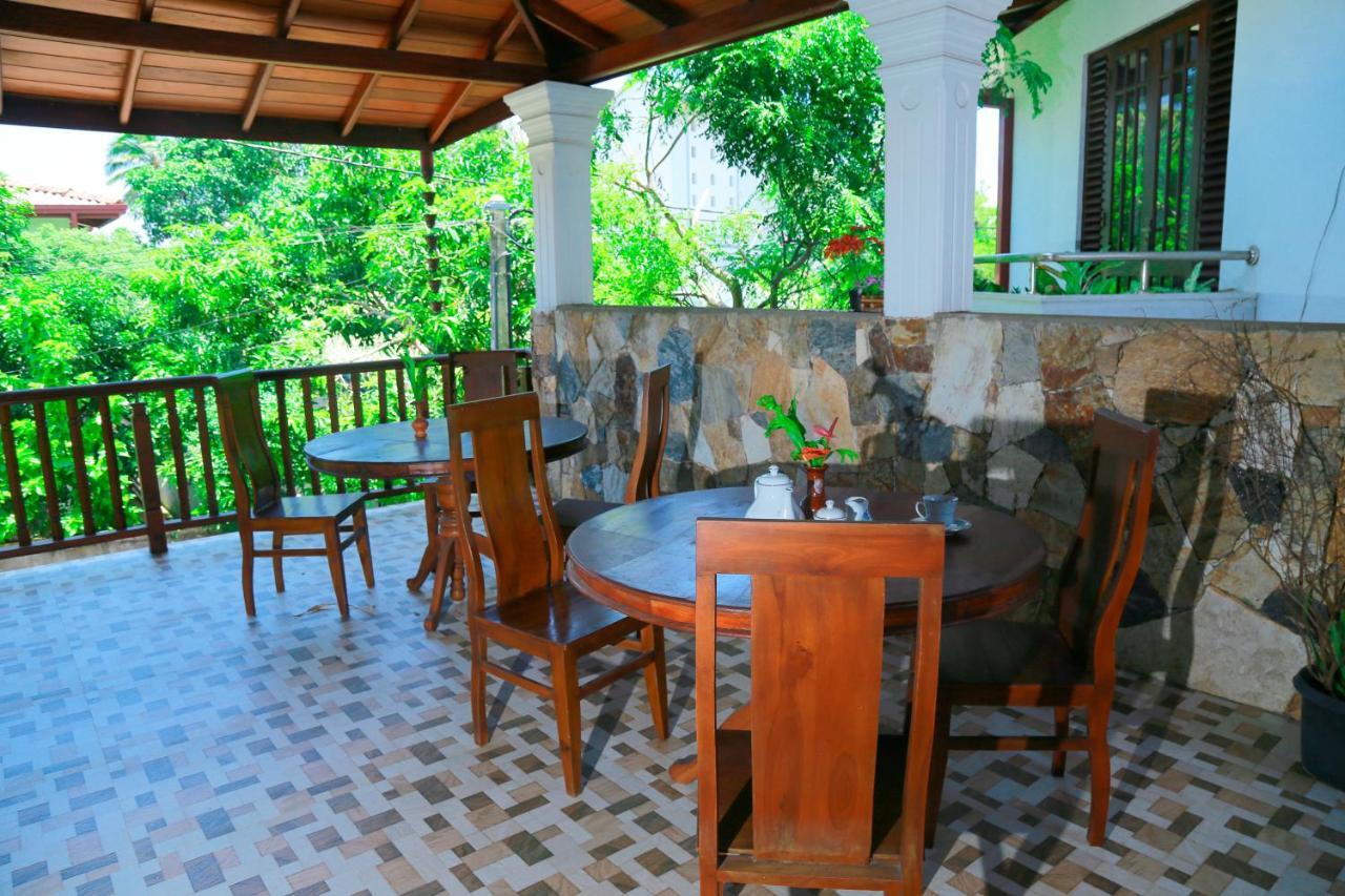 Residence Chanty Hikkaduwa Ngoại thất bức ảnh