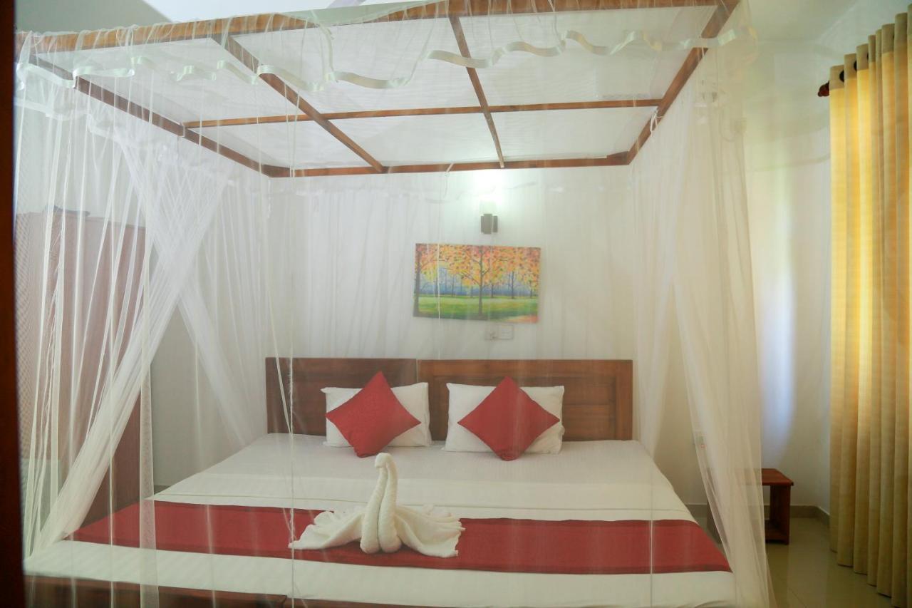 Residence Chanty Hikkaduwa Ngoại thất bức ảnh