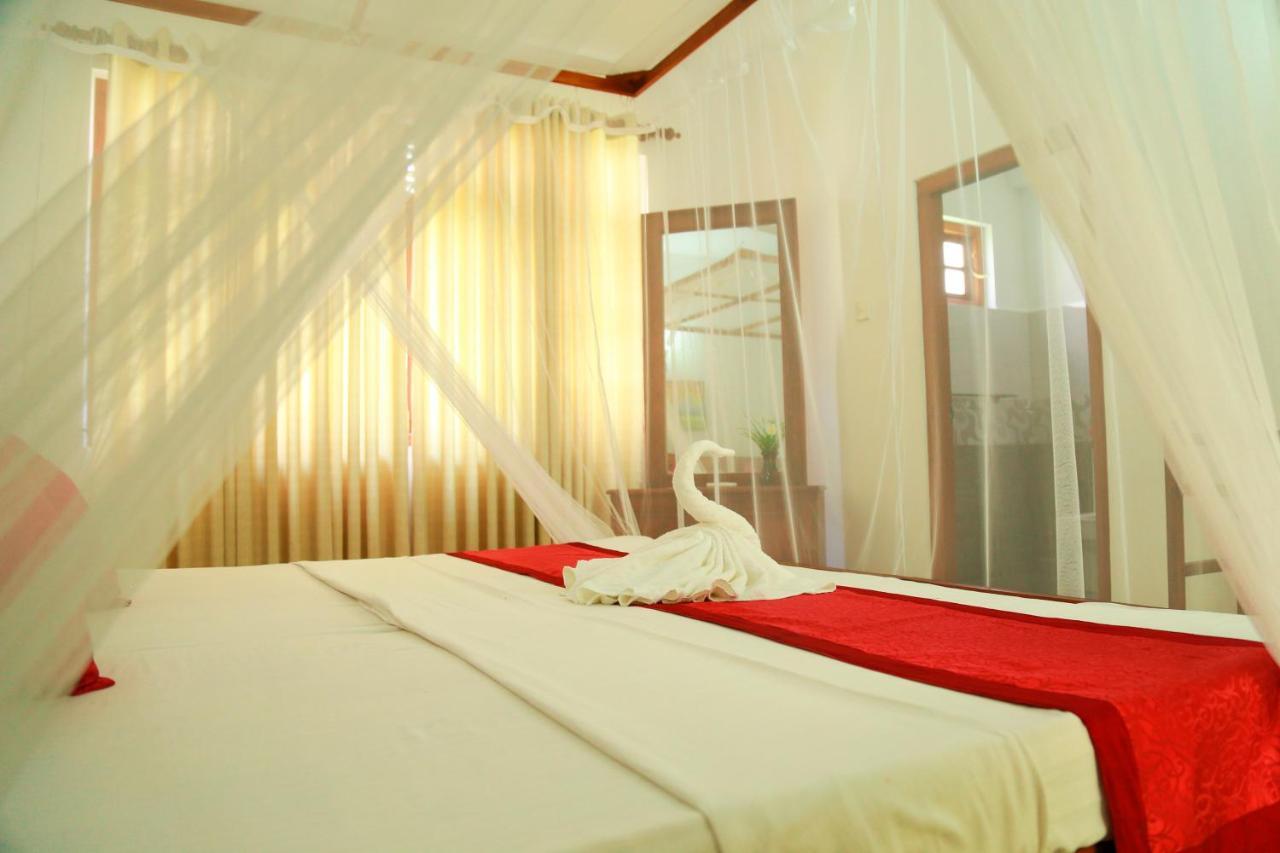 Residence Chanty Hikkaduwa Ngoại thất bức ảnh